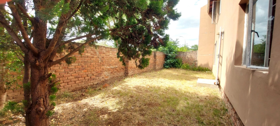 1 Bedroom Property for Sale in Kaffrarian Heights Eastern Cape